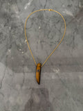 brown stone horn basic necklace