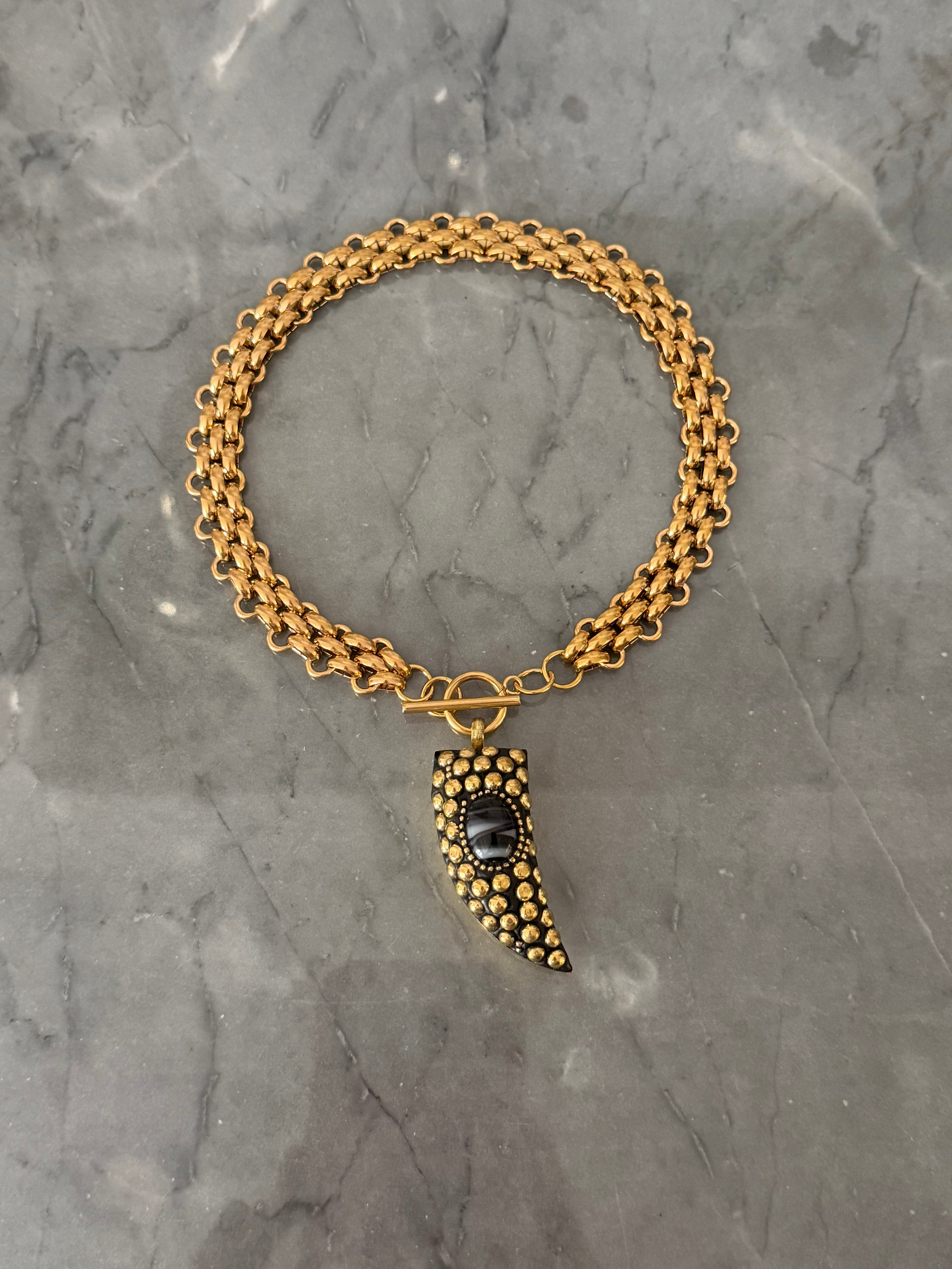 tiny choker gold black horn