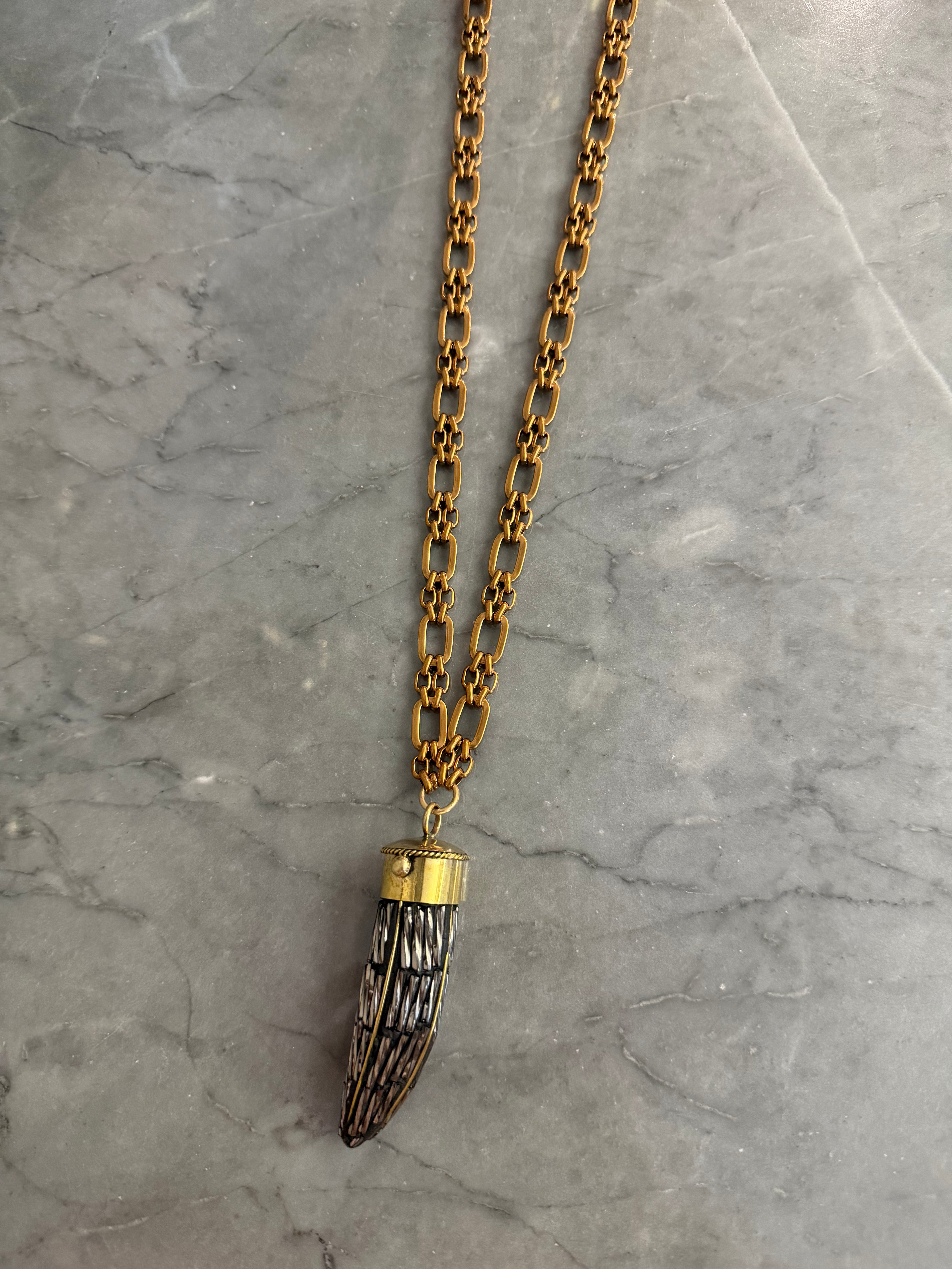 grey horn bronze necklace