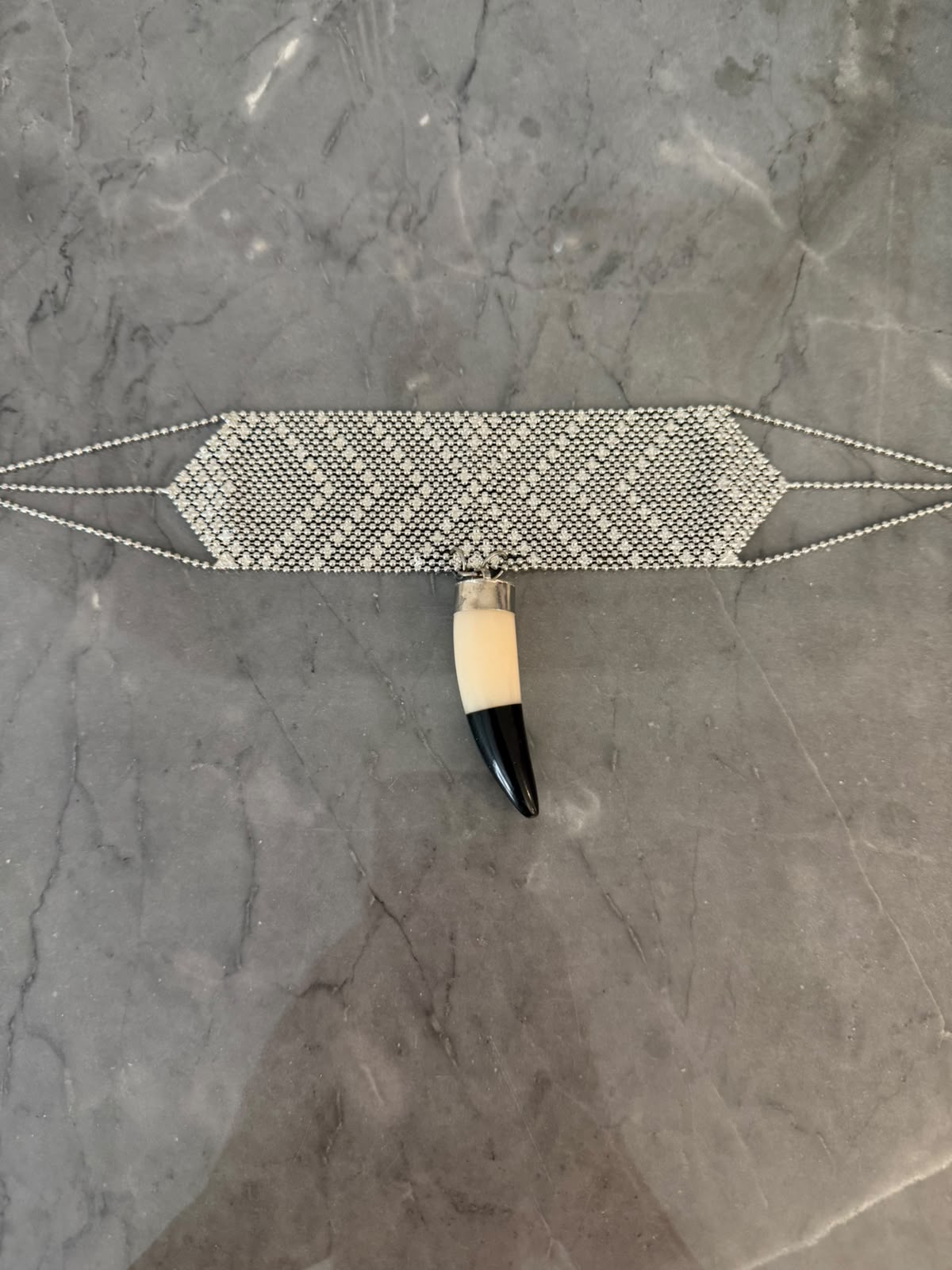 choker net silver black&white